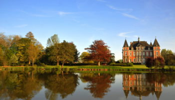 Golf Oudenaarde, parcours 38 trous à Wortegem-Petegem, en Belgique, avec vue sur le Château de Petegem