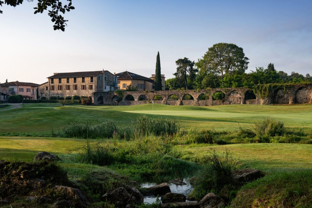 The Golf d'Opio Valbonne is in the spotlight in the Golf Magazine: