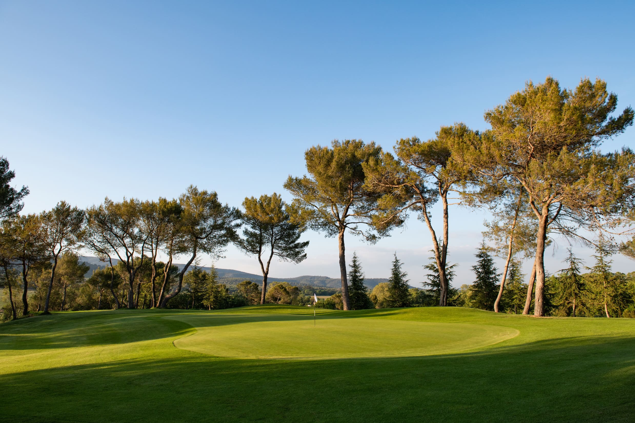 parcours de golf 18 trous près de saint maximin, Provence, Resonance Golf Collection