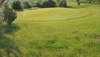 Green parcours 9 trous de L’Empereur Golf etCountry Club