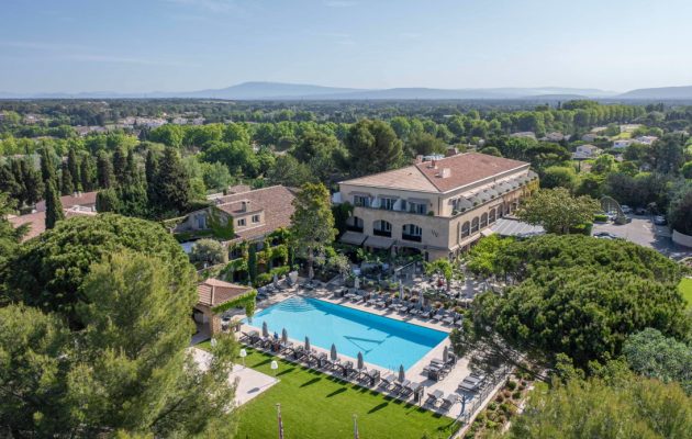 Golf & Spa package in the heart of the Alpilles at Vallon de Valrugues*****