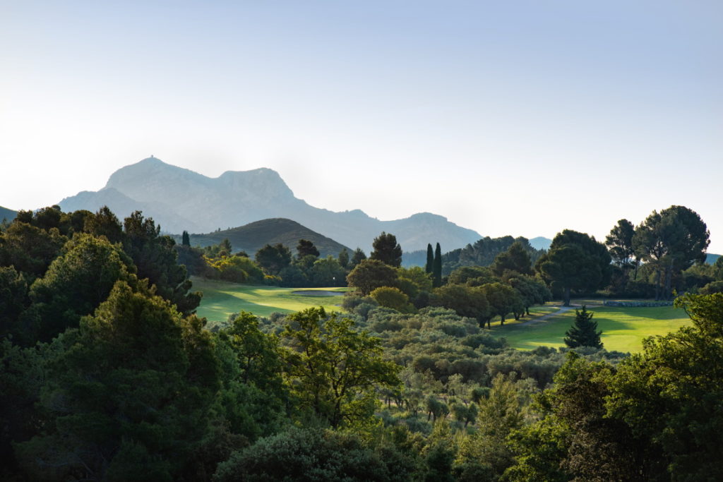 Golf de Servanes, parcours de golf 18 trous à Mouries en Provence