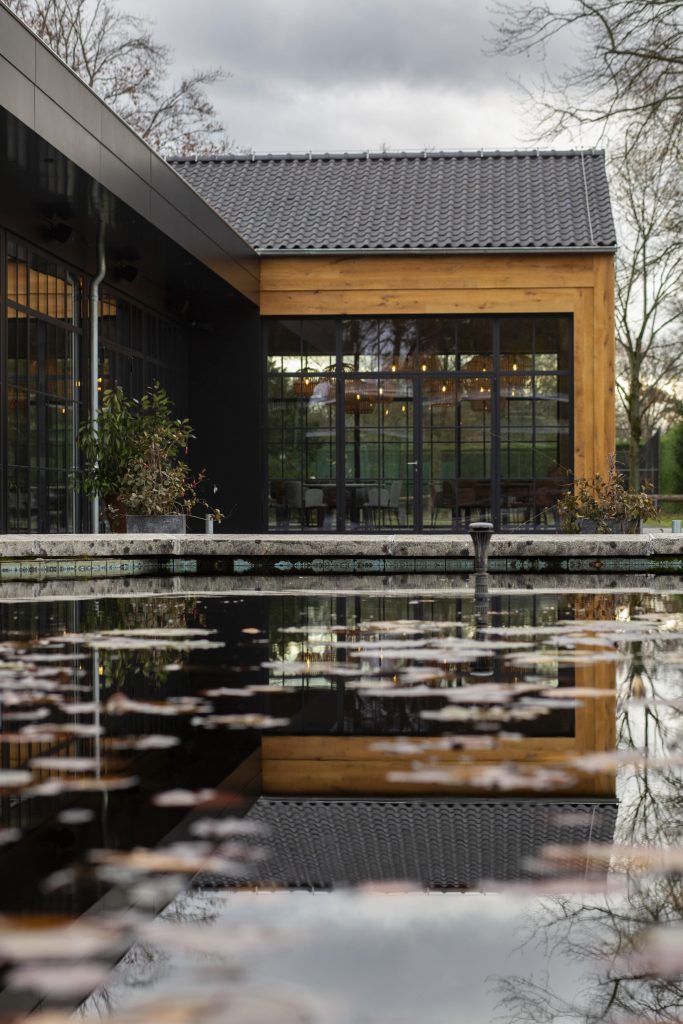 Vue sur la salle de restaurant Laurius situé à seulement 15 minutes de la ville de Weert