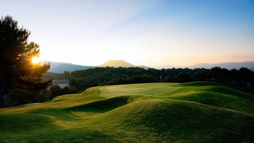 The golf destinations to travel this summer