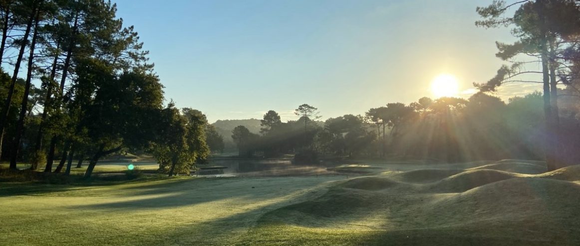 Le Golf de Seignosse est situé à Seignosse sur la Côte Basque en Nouvelle Aquitaine (40)