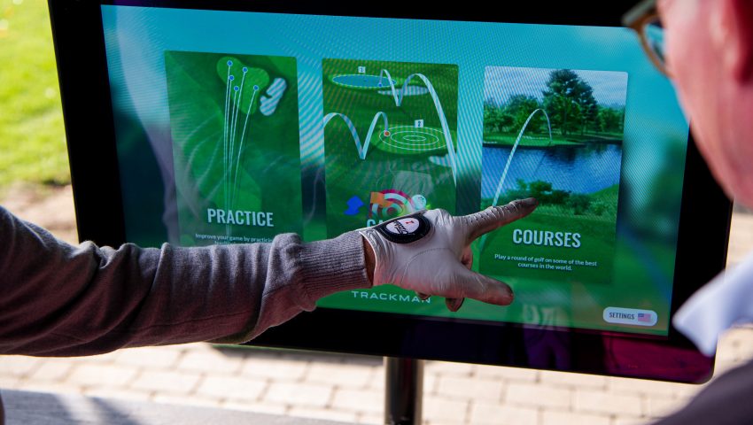 TrackMan Golf, simulateur de golf sur practice, Resonance Golf Collection