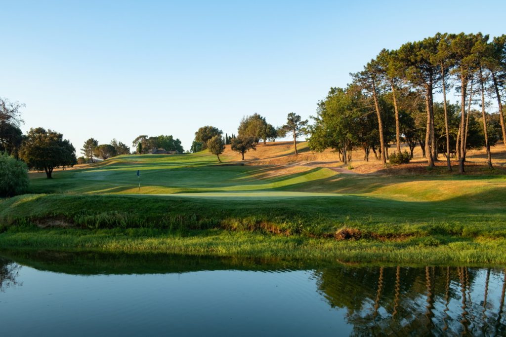 Parcours 18 trous du Golf de Roquebrune, Top 100 des plus beaux parcours de golf en France, Resonance Golf Collection