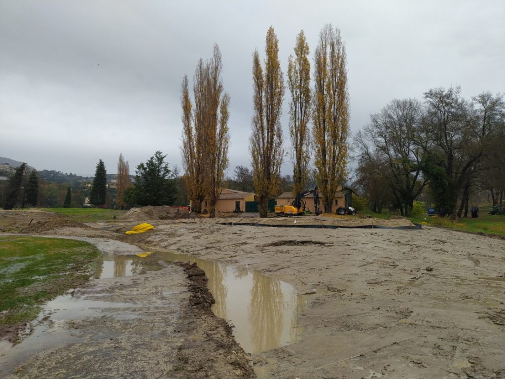 Travaux green du 16 au Golf de la Grande Bastide à Châteauneuf de Grasse, Resonance Golf Collection