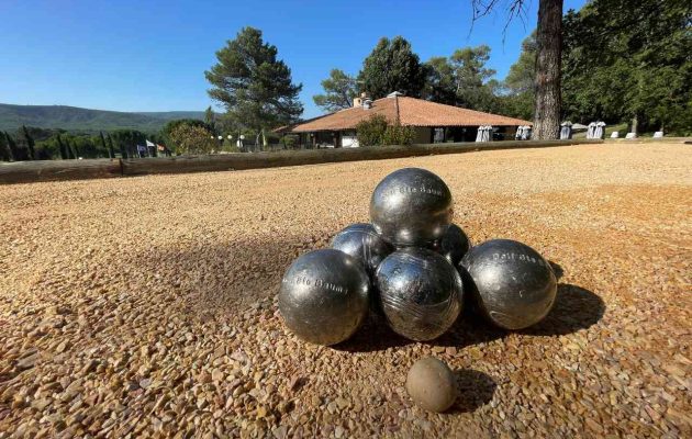 Jouez une partie de pétanque dans nos golfs ! - Dans nos golfs collection